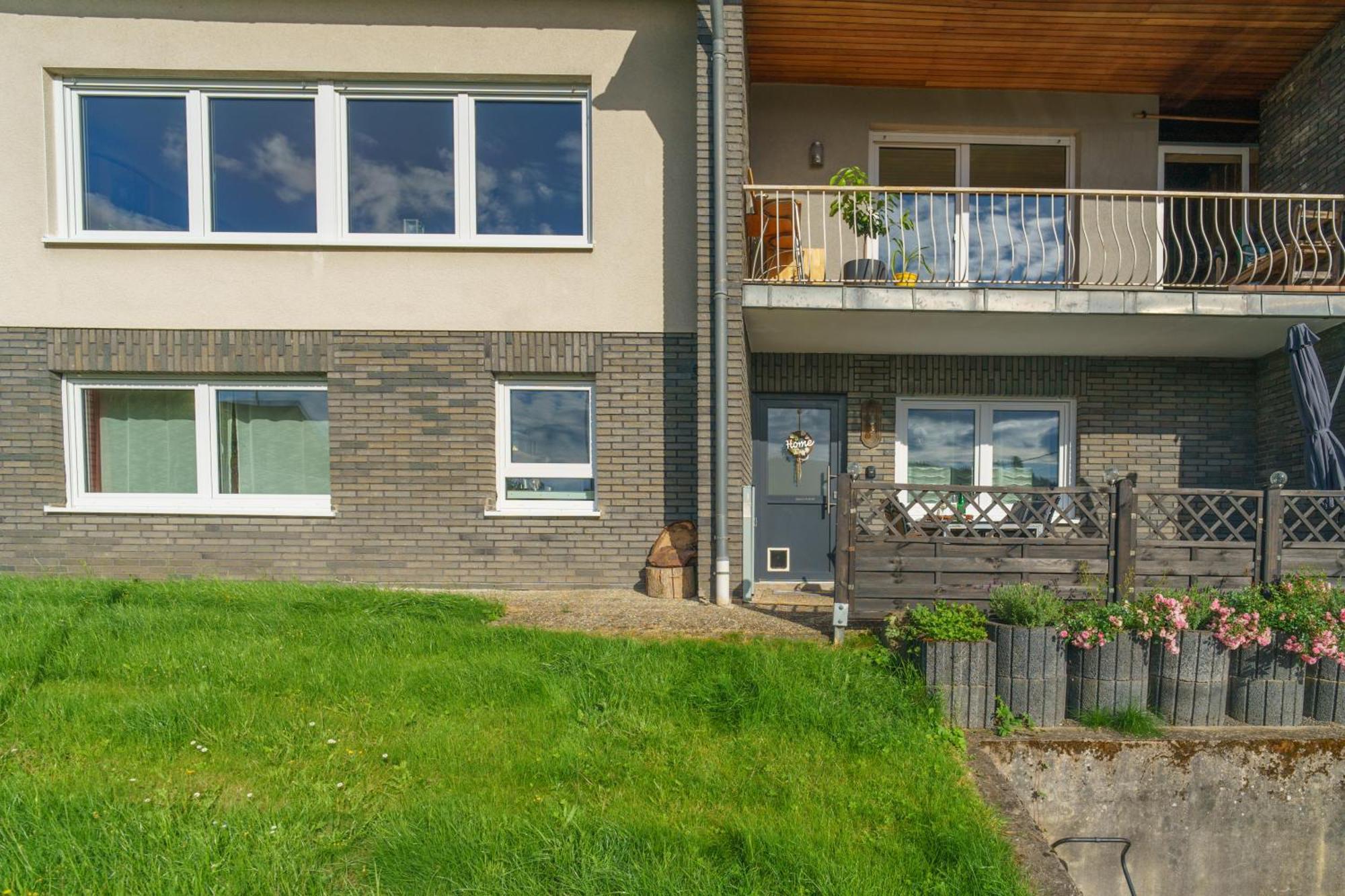 Ferienwohnung Auf Sarret Bullay Luaran gambar