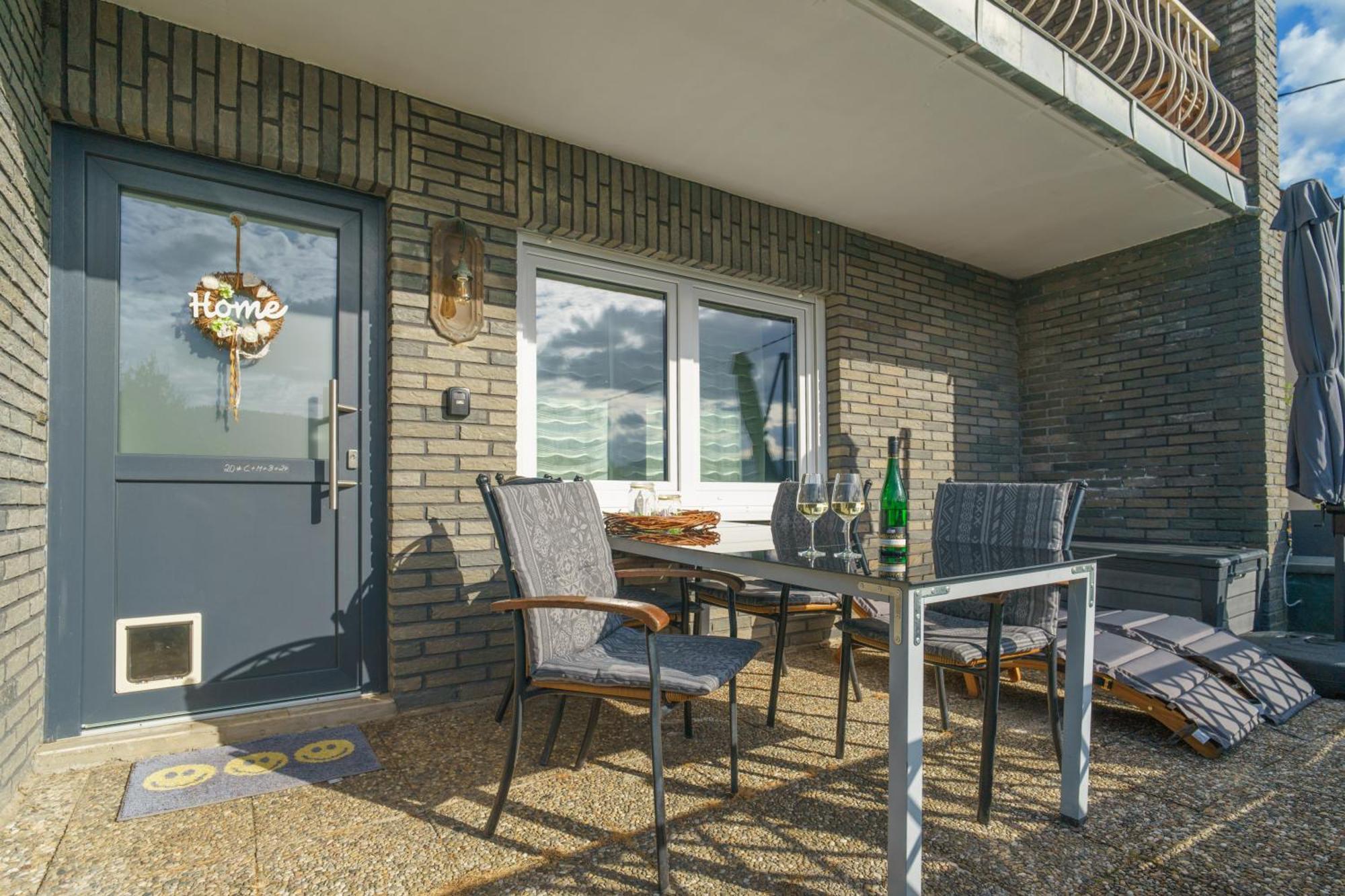 Ferienwohnung Auf Sarret Bullay Luaran gambar